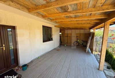 Casă cu 5 camere cu Teren 481 Mp în Malu Mare - 4