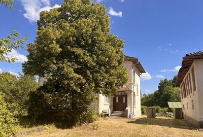 Casă cu 4 camere în Urluiești - 5