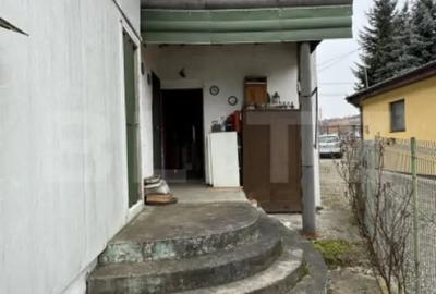 Casă cu 3 camere cu Teren 220 Mp în Unirea - 2