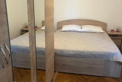 Apartament cu 2 camere în Micro 6