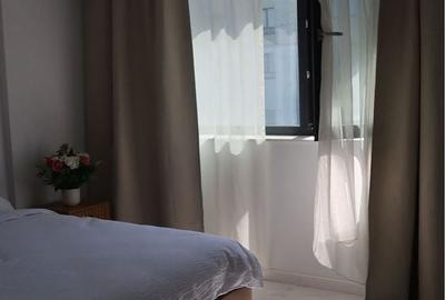 Apartament cu 2 camere decomandat în Palazu Mare