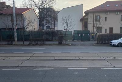Teren intravilan de 250 mp, în Domenii - 2