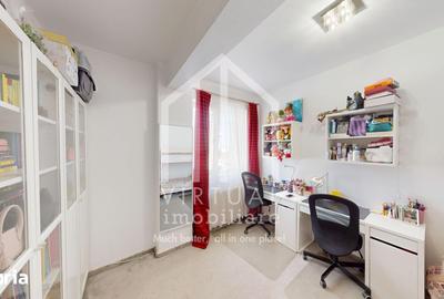 Apartament cu 3 camere în Turnișor