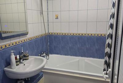 Apartament cu 3 camere decomandat în Sascut - 16