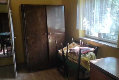 Casă cu 3 camere în Central