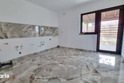 Casă cu 3 camere cu Teren 80 Mp în Miroslava - 2