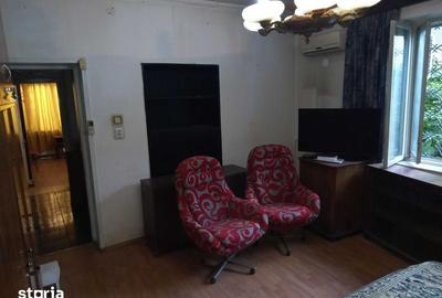 Casă cu 4 camere cu Teren 170 Mp în Central - 2