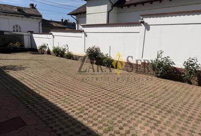 Spațiu comercial, de 227 mp, în Sud - 10