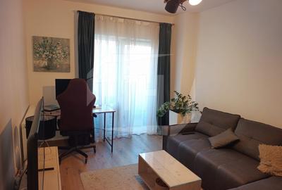 Apartament cu 2 camere semidecomandat, mobilat în Mărăști