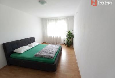 Apartament cu 2 camere decomandat în Lipovei - 2