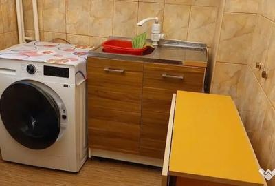 Apartament cu 2 camere semidecomandat în Micro 40 - 1