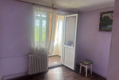 Apartament cu 3 camere decomandat în Central - 2