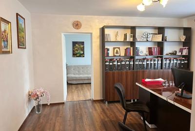 Apartament cu 3 camere decomandat în Central - 2