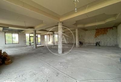 Spațiu comercial, de 900 mp, în Calea Aradului
