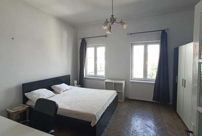 Apartament cu 2 camere decomandat în Central - 2