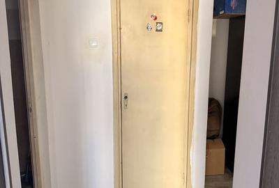 Apartament cu 2 camere decomandat în Grigorescu