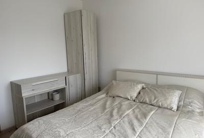 Apartament cu 2 camere semidecomandat, mobilat în Tractorul - 7