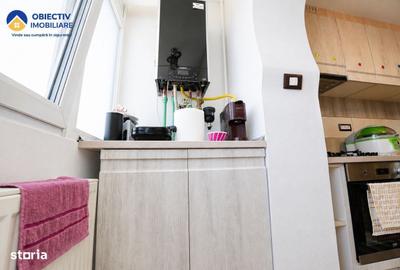 Apartament cu 3 camere semidecomandat în Dărmănești