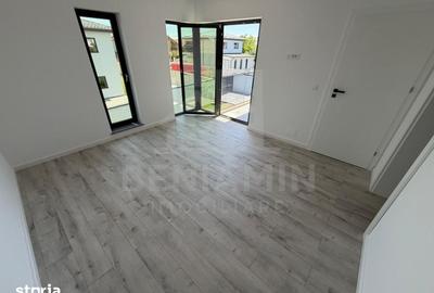 Casă cu 4 camere cu Teren 600 Mp în Șimnicu de Sus - 6