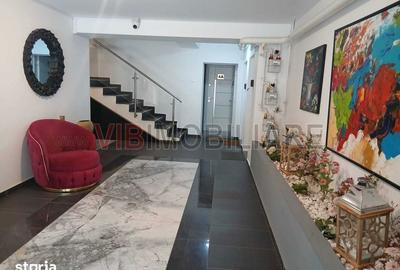 Apartament cu 3 camere decomandat în Central - 2