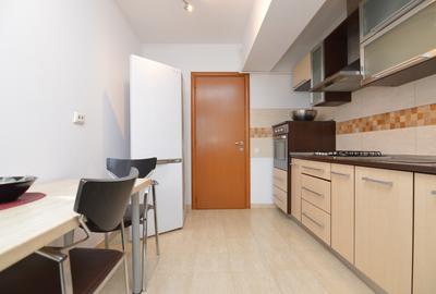 Apartament cu 3 camere decomandat, mobilat în Unirii - 23