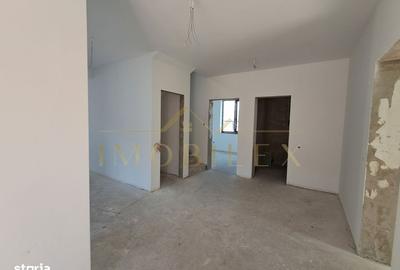 Casă cu Teren 570 Mp în Baciu - 2