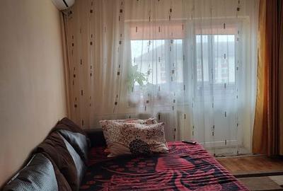 Apartament cu 2 camere semidecomandat în Central - 1