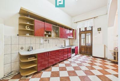 Apartament cu 3 camere semidecomandat în Boul Roșu - 9