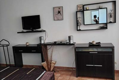 Apartament cu 2 camere semidecomandat în Central - 3