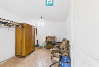 Casă individuală cu 14 camere cu Canalizare în Semlac - 10