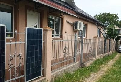 Casă cu 3 camere decomandat cu Teren 258 Mp în Lumina