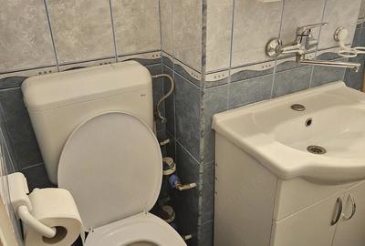 Garsonieră decomandată în Miorița