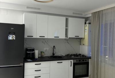 Apartament cu 2 camere semidecomandat în Ultracentral