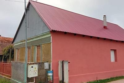 Casă cu 3 camere cu Teren 3309 Mp în Husasău de Tinca