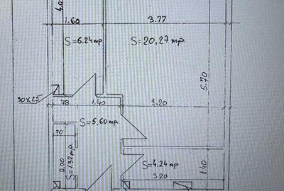Apartament decomandat în 1 Mai - 3
