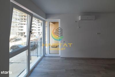 Garsonieră decomandată în Apărătorii Patriei