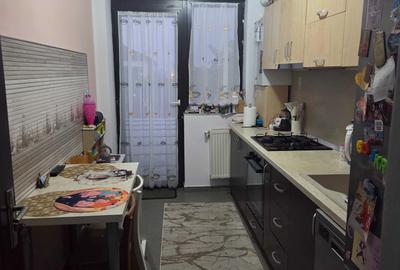 Apartament cu 2 camere decomandat în Galata - 3