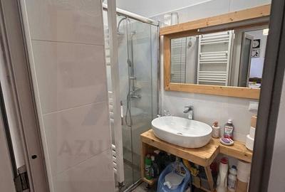 Casă cu 3 camere cu Teren 50 Mp în Central - 1