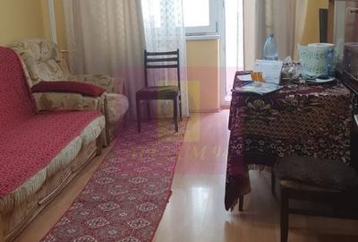 Apartament cu 3 camere decomandat în Pantelimon