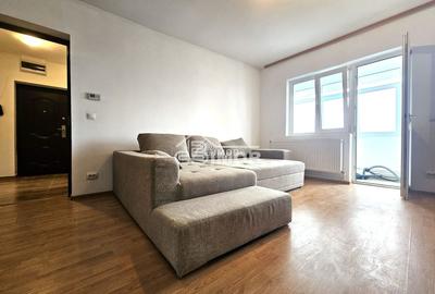 Apartament cu 2 camere, mobilat în Micro 9