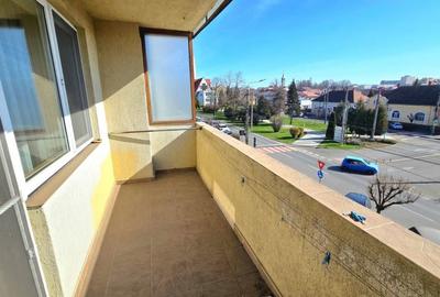 Apartament cu 3 camere decomandat, mobilat în Cloșca - 11