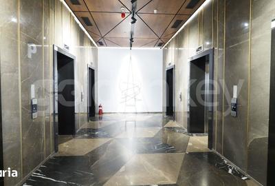 Spațiu comercial, de 370 mp, în Central