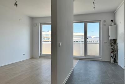 Apartament cu 3 camere semidecomandat în Străulești