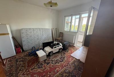Apartament cu 3 camere decomandat în Medgidia - 8