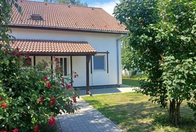 Casă cu 4 camere în Central - 4