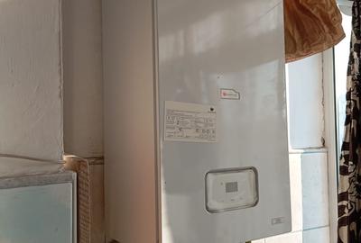 Apartament cu 2 camere în Micro 14