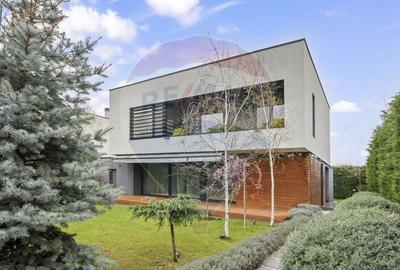 Casă cu 6 camere cu Teren 571 Mp în Tunari - 1