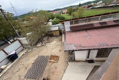 Casă cu 4 camere în Florești - 1