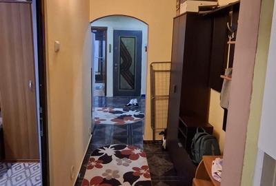 Apartament cu 3 camere decomandat în Central - 3