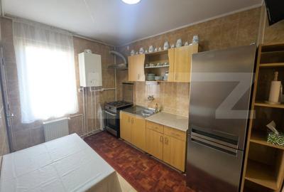 Apartament cu 2 camere decomandat, mobilat în Unirii